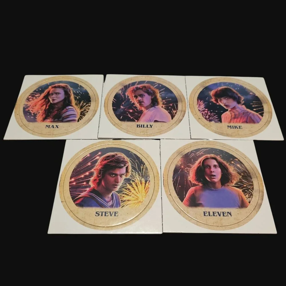 Netflix Stranger Things: Attack of the Mindflayer Card Game Colorblind Friendly